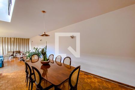 Sala de casa à venda com 6 quartos, 563m² em Belenzinho, São Paulo