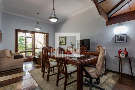 Sala de casa à venda com 5 quartos, 376m² em Jardim Itu, Porto Alegre