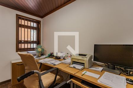 Quarto 4 de casa à venda com 5 quartos, 376m² em Jardim Itu, Porto Alegre