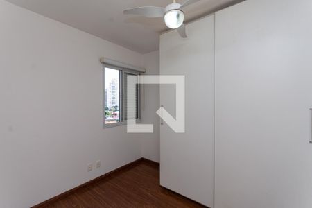 Quarto 1 de apartamento para alugar com 2 quartos, 60m² em Lapa, São Paulo