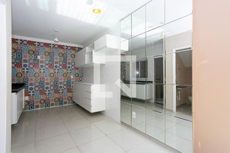 Sala de casa de condomínio à venda com 2 quartos, 68m² em Vila Aricanduva, São Paulo