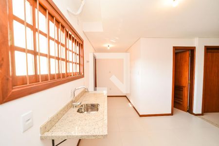 Cozinha de casa à venda com 3 quartos, 316m² em Jardim Itu, Porto Alegre