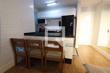 Sala de apartamento para alugar com 2 quartos, 54m² em Vila Bela, São Paulo