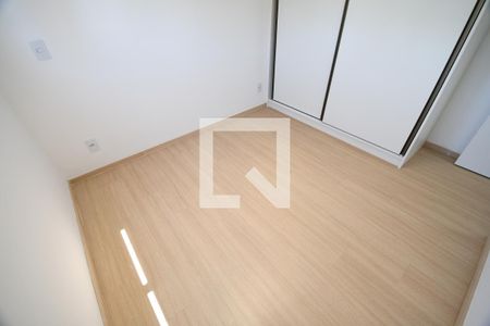 Quarto 2 de apartamento para alugar com 2 quartos, 48m² em Mansões Santo Antônio, Campinas