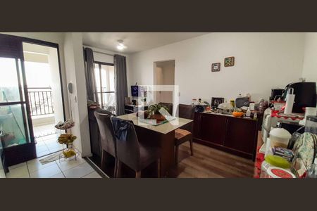 Sala de apartamento à venda com 2 quartos, 55m² em São Pedro, Osasco