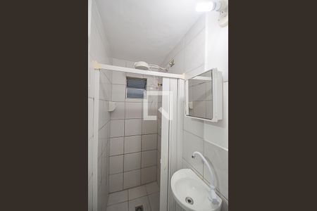 Banheiro de kitnet/studio para alugar com 1 quarto, 20m² em Parque Sao Jose, São Bernardo do Campo