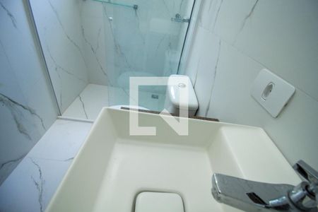 Banheiro Suíte 2 de casa à venda com 3 quartos, 150m² em Jardim Analia Franco, São Paulo