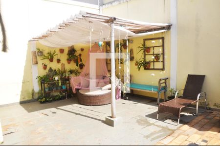 Quintal e Piscina de casa à venda com 5 quartos, 400m² em City América, São Paulo