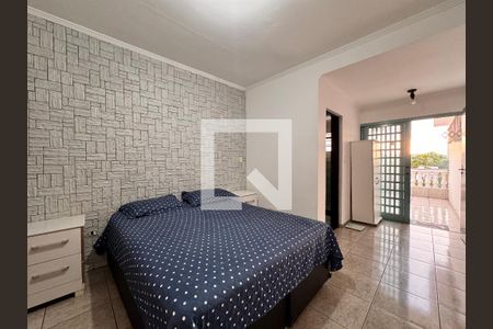 Suite de casa à venda com 4 quartos, 221m² em Vila Curuçá, Santo André