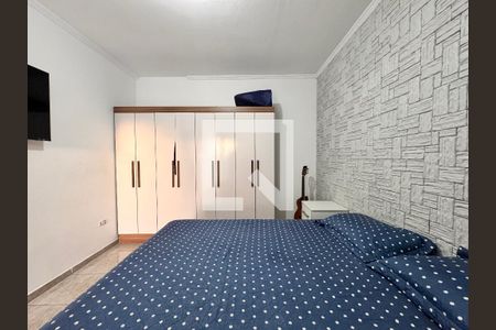 Suite de casa à venda com 4 quartos, 221m² em Vila Curuçá, Santo André