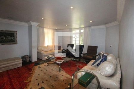 Casa de Condomínio à venda com 4 quartos, 840m² em Super Quadra Morumbi, São Paulo