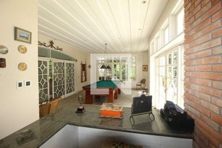 Casa de Condomínio à venda com 4 quartos, 840m² em Super Quadra Morumbi, São Paulo