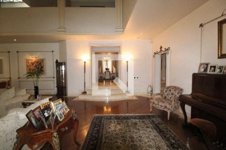 Casa de Condomínio à venda com 4 quartos, 840m² em Super Quadra Morumbi, São Paulo