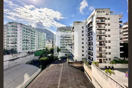 Vista da Sala de apartamento para alugar com 3 quartos, 98m² em Botafogo, Rio de Janeiro