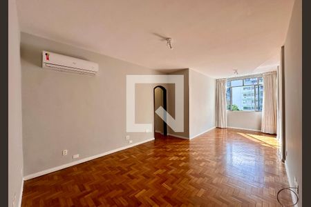 Sala de apartamento para alugar com 3 quartos, 98m² em Botafogo, Rio de Janeiro