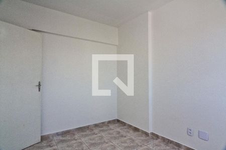 Quarto 1 de apartamento para alugar com 2 quartos, 40m² em Parque Maria Domitila, São Paulo
