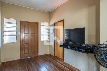 Sala de casa à venda com 2 quartos, 530m² em Partenon, Porto Alegre
