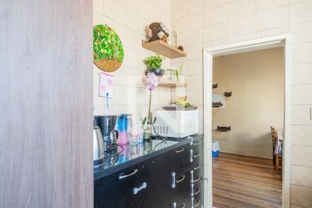 Cozinha de casa à venda com 2 quartos, 530m² em Partenon, Porto Alegre