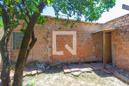 Quintal de casa à venda com 3 quartos, 350m² em Rio Branco, Canoas