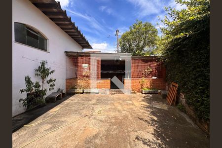 Quintal de casa à venda com 4 quartos, 205m² em Jardim Santo Alberto, Santo André