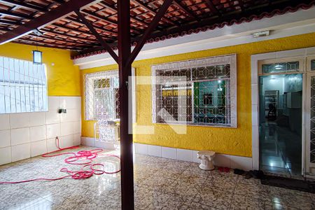 entrada - garagem de casa para alugar com 3 quartos, 300m² em Curicica, Rio de Janeiro