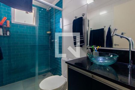 Banheiro da Suíte de apartamento à venda com 2 quartos, 56m² em Vila Ema, São Paulo