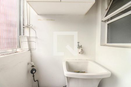 Cozinha e Área de Serviço de apartamento para alugar com 1 quarto, 44m² em São João, Porto Alegre