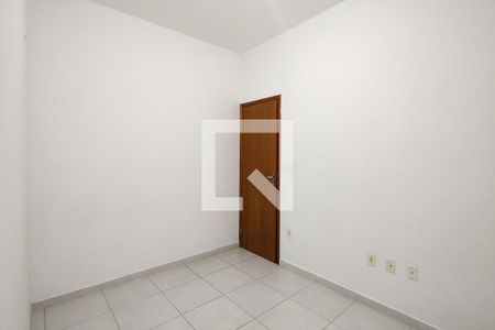 Quarto 1 de casa de condomínio para alugar com 2 quartos, 53m² em Samambaia, Praia Grande