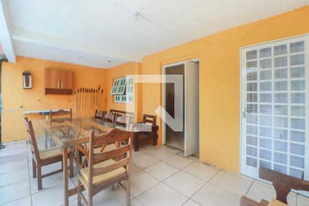 Fachada da Casa 2 de casa à venda com 2 quartos, 175m² em Morro Santana, Porto Alegre