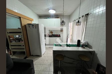 Sala/Cozinha de casa para alugar com 3 quartos, 450m² em Parque Peruche, São Paulo