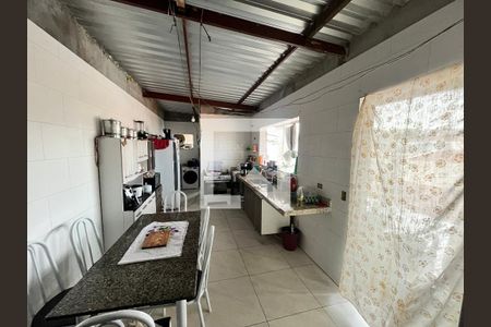 Sala/Cozinha de casa para alugar com 3 quartos, 450m² em Parque Peruche, São Paulo