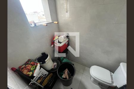 Banheiro de casa para alugar com 3 quartos, 450m² em Parque Peruche, São Paulo