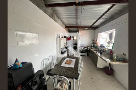 Sala/Cozinha de casa para alugar com 3 quartos, 450m² em Parque Peruche, São Paulo