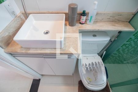Banheiro Social de apartamento para alugar com 2 quartos, 54m² em Angola, Betim