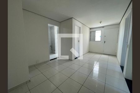 Sala de apartamento para alugar com 2 quartos, 50m² em Jaguaré, São Paulo