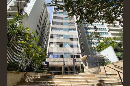 Fachada de apartamento para alugar com 3 quartos, 124m² em Santa Cecilia, São Paulo