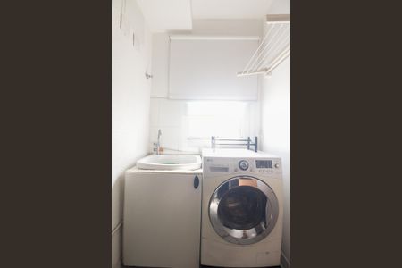 Área de Serviço  de apartamento para alugar com 2 quartos, 42m² em Chácara Califórnia, São Paulo