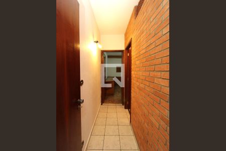 Corredor - Quartos de casa para alugar com 2 quartos, 201m² em Carandiru, São Paulo