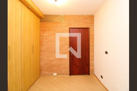 Quarto 1 de casa para alugar com 2 quartos, 201m² em Carandiru, São Paulo