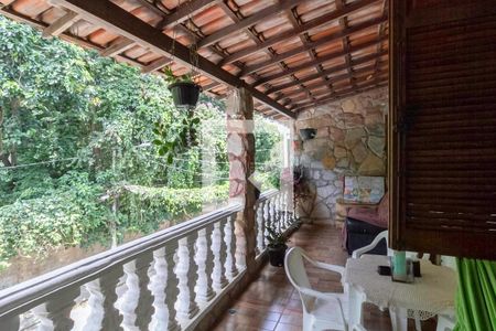 Varanda de casa para alugar com 2 quartos, 120m² em São Tomaz, Belo Horizonte