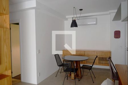 Sala de apartamento para alugar com 2 quartos, 72m² em Pinheiros, São Paulo