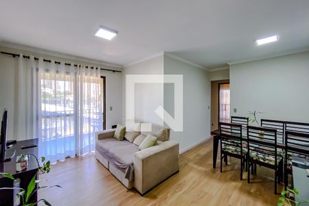 Sala de apartamento à venda com 3 quartos, 74m² em Vila Bertioga, São Paulo