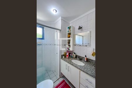 Banheiro da Suíte de apartamento à venda com 3 quartos, 74m² em Vila Bertioga, São Paulo