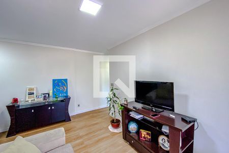 Sala de apartamento à venda com 3 quartos, 74m² em Vila Bertioga, São Paulo