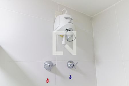 Banheiro de kitnet/studio à venda com 1 quarto, 25m² em Pinheiros, São Paulo