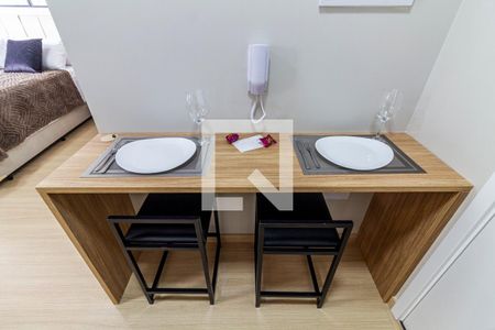 Cozinha de kitnet/studio para alugar com 1 quarto, 25m² em Pinheiros, São Paulo