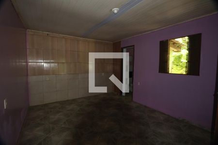 Casa à venda com 20 quartos, 1000m² em Mathias Velho, Canoas