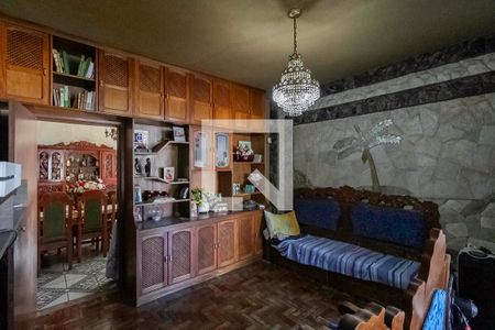 Sala de casa à venda com 3 quartos, 155m² em Santa Monica, Belo Horizonte