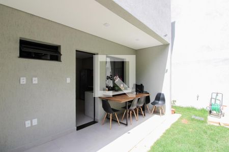 Espaço Gourmet e Quintal de casa à venda com 3 quartos, 192m² em Trevo, Belo Horizonte