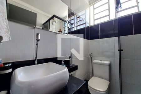 Banheiro de apartamento à venda com 3 quartos, 76m² em Jardim Baroneza, Campinas